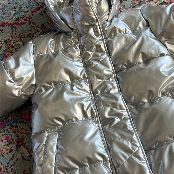 Gap Metallic silver Puffer cold control max coat XS 4-5 - Picture 2 of 5